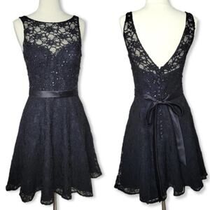 Mori Lee Lace Sequin Button Back Dress in Black Size 8